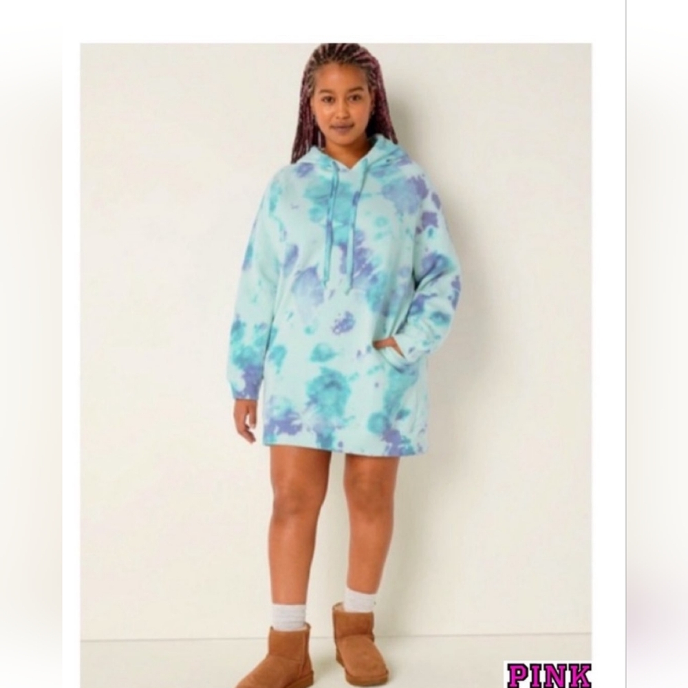 PINK Victoria's Secret Tie-Dye Hoodie in Blue and Purple